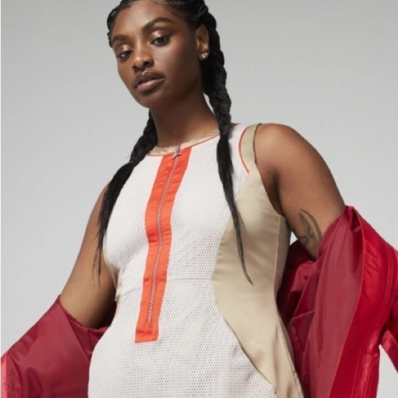 NWT Jordan midi dress zipped front with pockets Size Small - Picture 4 of 16